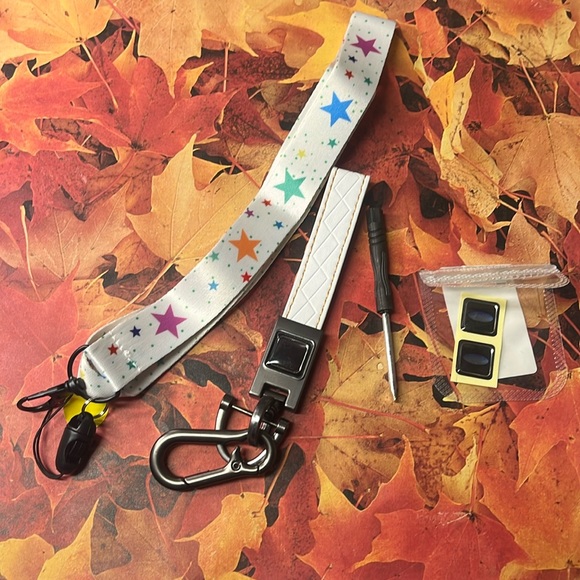 5for$10 NonBranded White Car Key Wristlet & Star Lanyard with ID holder Ford - Picture 1 of 4